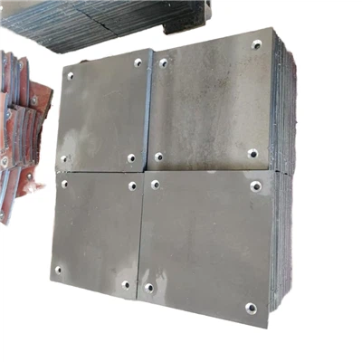 Lézerrel vágott perforált lemez négyzet vagy kerek beágyazott alkatrészek acéllemez lyukakkal rozsdamentes acél hegesztési vágási szolgáltatások